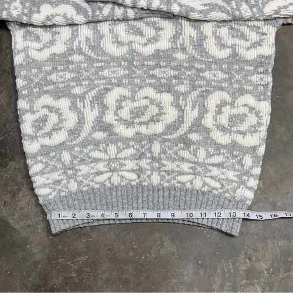 Vintage Jolie Raised Floral Knit Sweater USA Made - Picture 9 of 10